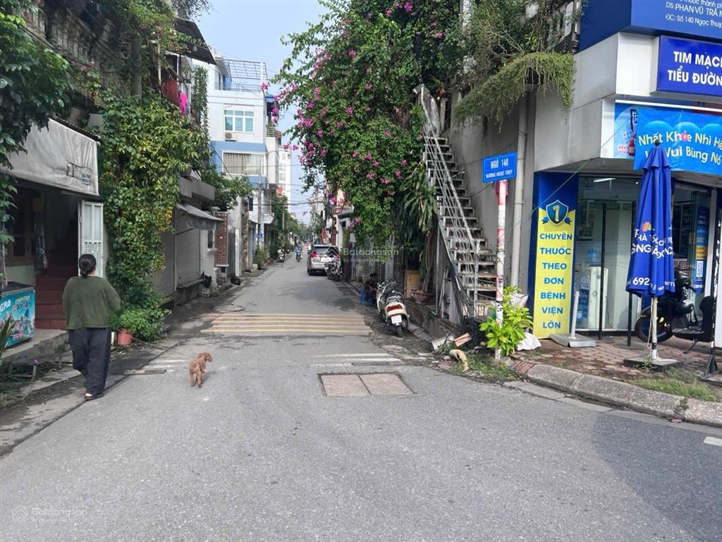 Cần tiền bán gấp mảnh đất đẹp mặt ngõ 140 ngọc thuỵ, long biên