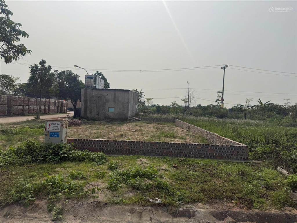 Cần tiền chị gái nhờ bán gấp lô đất đẹp hướng đông nam trong khu tái định cư ngọc động, đa tốn