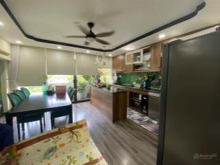 Cần bán gấp căn shophousenhai mặt thoáng trong khu văn phòng plaschem đức giang, long biên