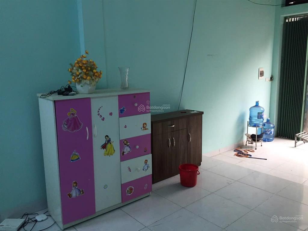 Bán mảnh đất thổ cư tặng căn nhà cấp 4 đang cho thuê gần chợ diêm gỗ, đức giang