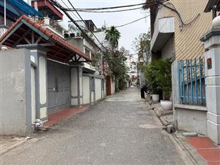 Cần bán gấp mảnh đất thổ cư mặt tiền rộng đường thông ô tô mặt ngõ 33 Giang Biên, Long Biên 