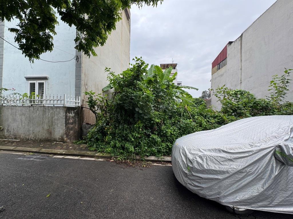 Chính chủ gửi bán lô đất đẹp nằm tại trung tâm khu tái định cư Cổ Bi, Gia Lâm