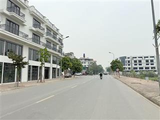 Chính chủ cần bán gấp căn Shophouse Metropolitan  hai mặt đường trước sau mặt đường Nguyễn Mậu Tài 