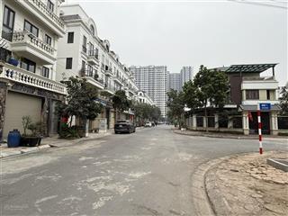 Bán nhanh căn shophouse hải phát hoàn thiện có thang máy đối diện dãy biệt thự khu đô thị 31ha