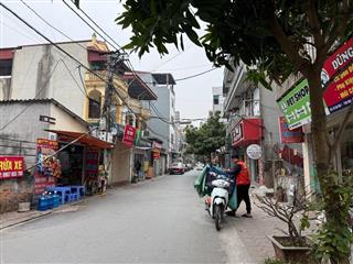 Chính chủ cần tiền bán gấp mảnh đất đẹp tặng mặt bằng kinh doanh đường ô tô tránh tại TDP Cửu Việt, Trâu Quỳ
