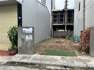 Chính chủ cần bán nhanh mảnh đất thổ cư mặt ngõ 80 phố Hoa Lâm, Việt Hưng, Long Biên 