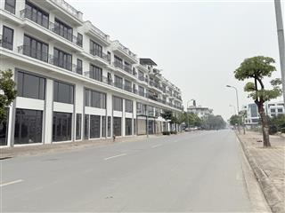 Cần sang nhượng gấp căn shophouse metropolitan hai mặt đường trước sau tại phố nguyễn mậu tài