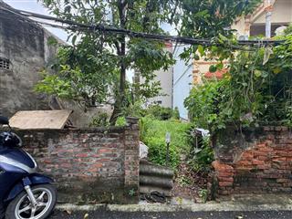 Chính chủ cần bán gấp mảnh đất thổ cư đường ô tô tại trung tâm thị trấn Trâu Qùy, Gia Lâm 