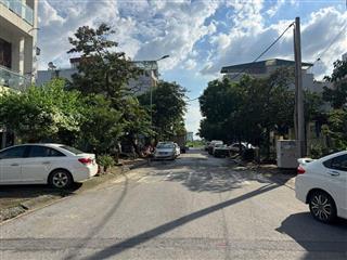 Chính chủ cần tiền hạ giá bán nhanh lô đất đẹp nằm trên trục đường 17m trong khu TĐC Trâu Qùy 