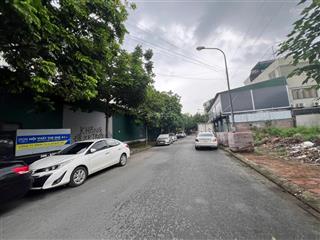 Chính chủ cần bán gấp lô góc hai mặt thoáng view trường học tại trung tâm khu đô thị 31ha, trâu qùy