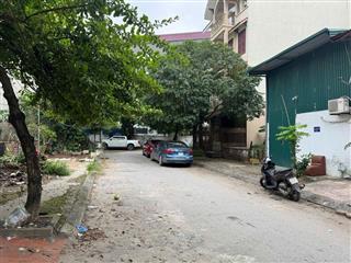 Chính chủ cần bán gấp lô đất đẹp tọa lạc tại trung tâm khu đấu giá tổ 8 Thạch Bàn, Long Biên 