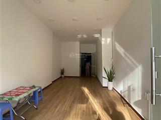 Bán nhà cấp 4 dt 3x9m, mt pasteur, q3