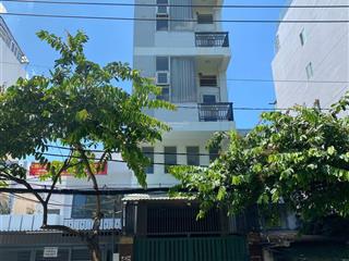 Bán tòa ch.dv khách sạn 32 phòng mt tôn thất thuyết q4
