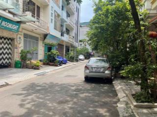 Bán nhà phân lô phố thành thái, gần công viên cầu giấy, hà nội.