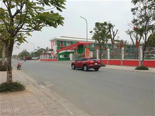 Biệt thự sân vườn tư đình phân lô vỉa hè, đón đầu dự án cầu trần hưng đạo view hồ công viên