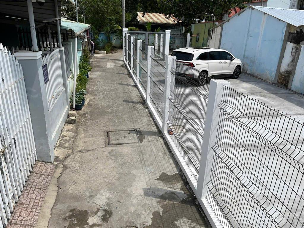 Bán đất thổ cư gần ubnd cần giờ, trung tâm y tế cần thạnh 7.3x24m full thổ cư giá chí 8.1 tỷ