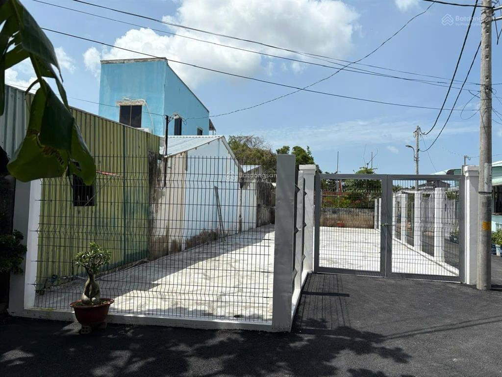 Bán đất thổ cư gần ubnd cần giờ, trung tâm y tế cần thạnh 7.3x24m full thổ cư giá chí 8.1 tỷ