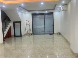 Hàng hiếm  tại lk 82 nguyễn tuân, thanh xuân, khu vip nhất nhì quận, thang máy, giá hợp lý