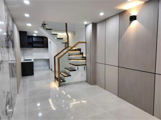 Nhà bán quận 4 nhà tốt, kèo thơm, cách đường lớn xe tải chỉ 30m