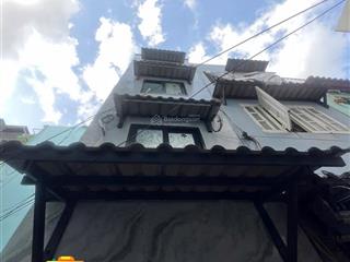  nhà q4 kèo thơm. khu dân cư không lo giải tỏa