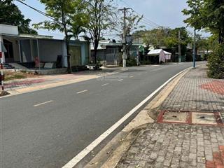 Chính chủ gửi bán gấp 1 lô đất tiến hưng, thành phố đồng xoài giá ngộp