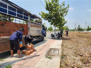 Cần bán 1 lô trục chính kdc nam long 3 giá tốt