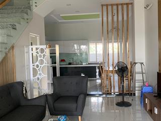 Mega ruby cho thuê nhà 1416tr/ tháng  em hương