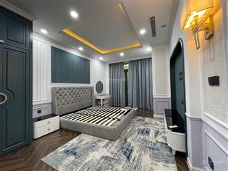 Chính chủ cho thuê nhà phố verosa park giá 20tr/ tháng  hương