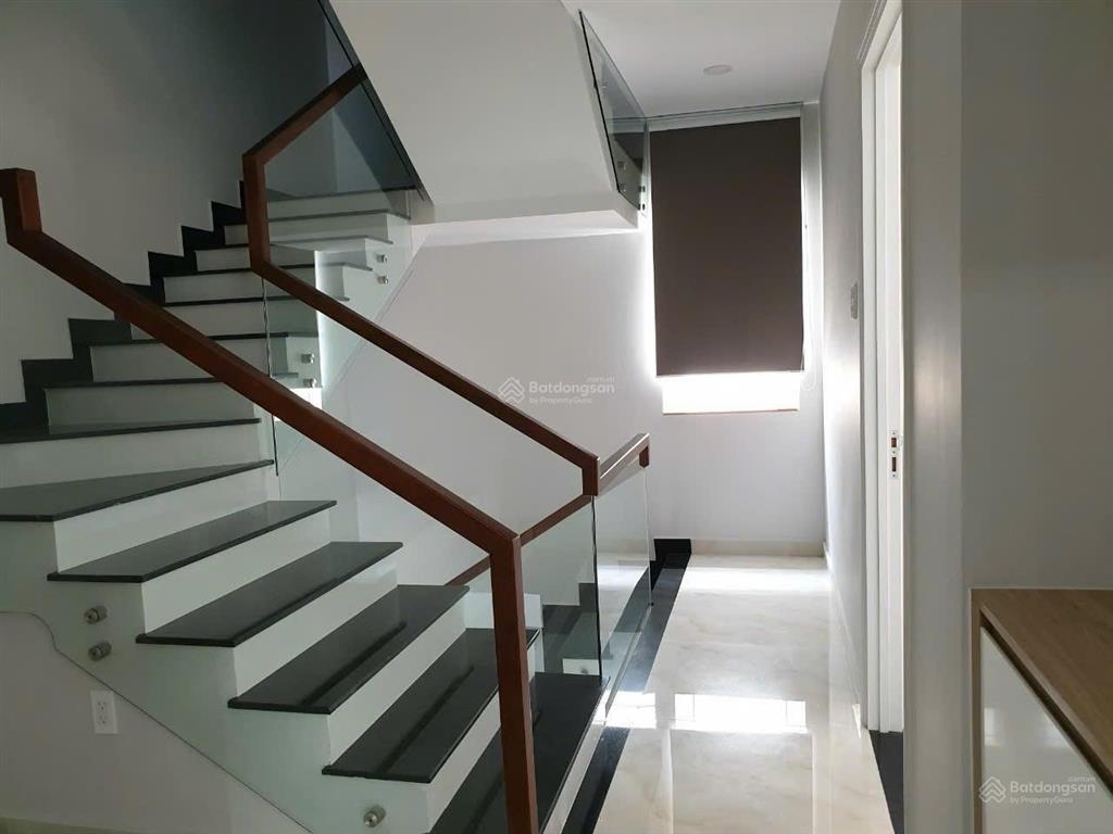 Chính chủ bán nhà phố 7x14m mega ruby giá 14.5 tỷ  hương