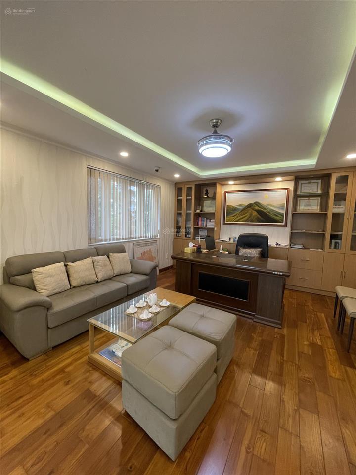 Biệt thự đơn lập dt 300m2 full nội thất giá 42 tỷ tl gọi hương