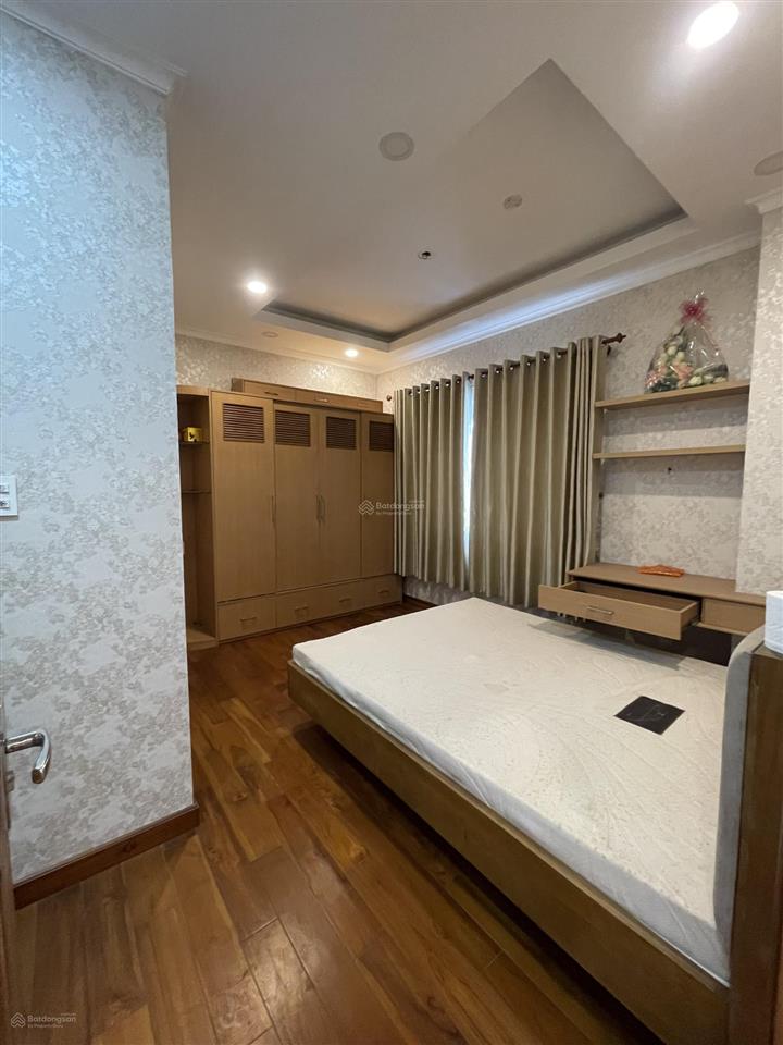 Biệt thự đơn lập dt 300m2 full nội thất giá 42 tỷ tl gọi hương