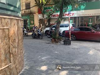 Cho thuê nhà phân lô ngõ 106 hoàng quốc việt, cầu giấy 85m x3t mt 6m có gara ô tô nhà đẹp