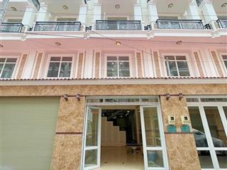 Cho thuê nhà mới cách vạn phúc city 1km, gần chợ , trường học , siêu thị bán kính 1km, hđ lâu dài