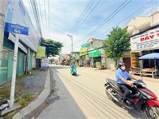 Bán gấp đất góc 2mt ngay chợ hiệp bình, cách phạm văn đồng 400m, full thổ cư, ngang 5m sổ riêng