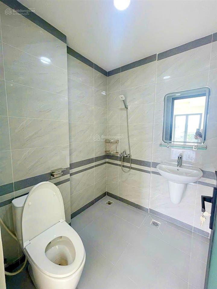 Bán nhà 3 tầng đường 7m gần sông sg liền kề vạn phúc city, cách ql13 200m, sổ riêng hoàn công