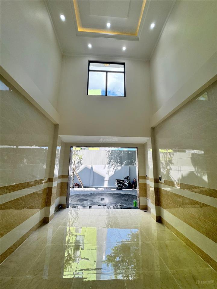 Bán gấp nhà phố giáp vạn phúc city, shr ven sông sg giá chỉ 7 tỷ x
