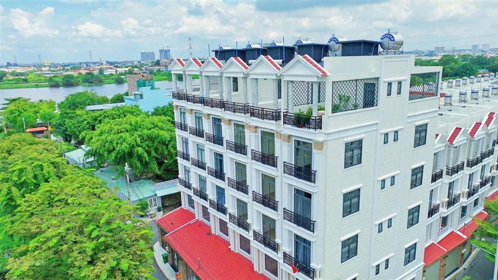 Nhà 3 tầng 60m2 hẻm 585 ql13  khu ven sông sg đẹp cách ql13 chỉ 100m, shr