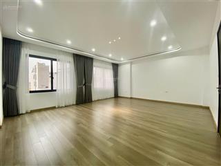 Bán nhà 6 tầng full nội thất tại ngọc lâm long biên