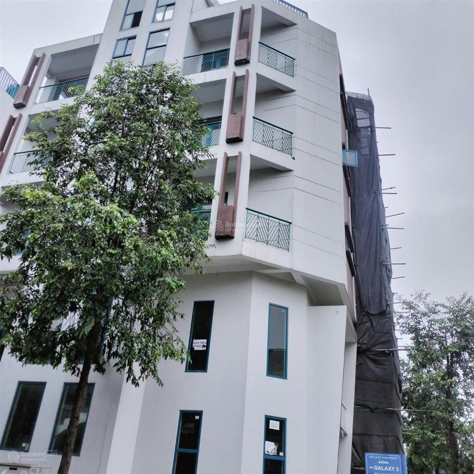 Chính chủ cần bán liền kề galaxy đường tố hữu vị trí để ở và kinh doanh rất tốt,  0822 281 ***