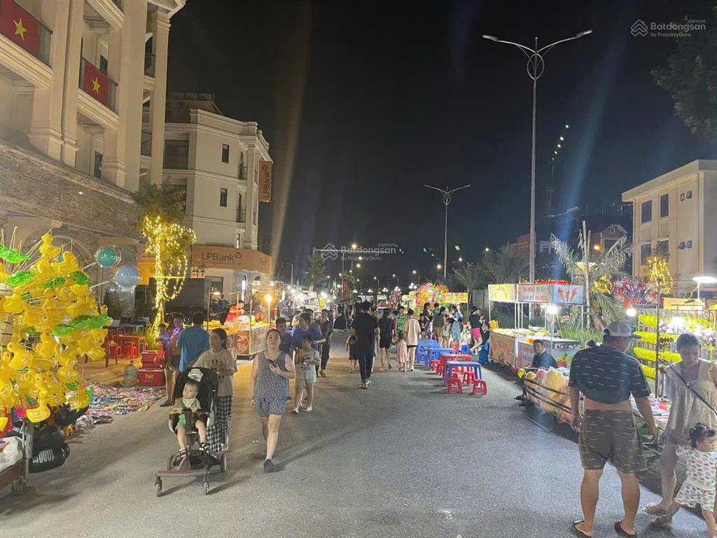 Mua trực tiếp cdt suất nội bộ giá ưu đãi him lam thường tín, ngân hàng giải ngân 70%.  0822 281 ***