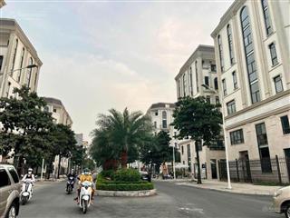 Cần bán căn him lam vạn phúc đường tố hữu ngân hàng giải ngân 70%.  0822 281 ***