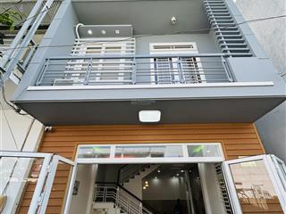 Nhà nguyễn kiệm, ngay bệnh viện 175. diện tích 70m2, sổ hồng chính chủ