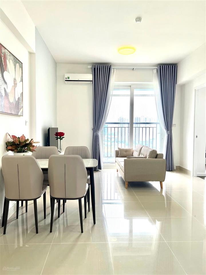 Bán căn 2 phòng ngủ the park view đẹp full nội thất 2.89 tỷ 0375 713 ***
