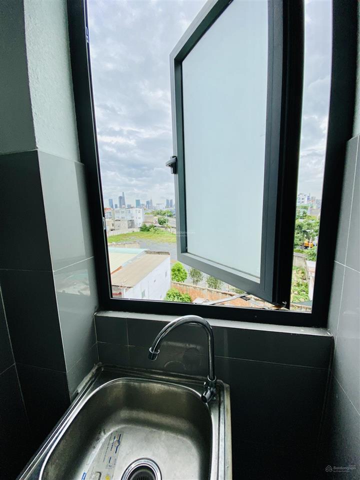 Cho thuê phòng trọ cao cấp siêu mới thoáng ngay chân cầu tân thuận sát đh ufm  ntcb