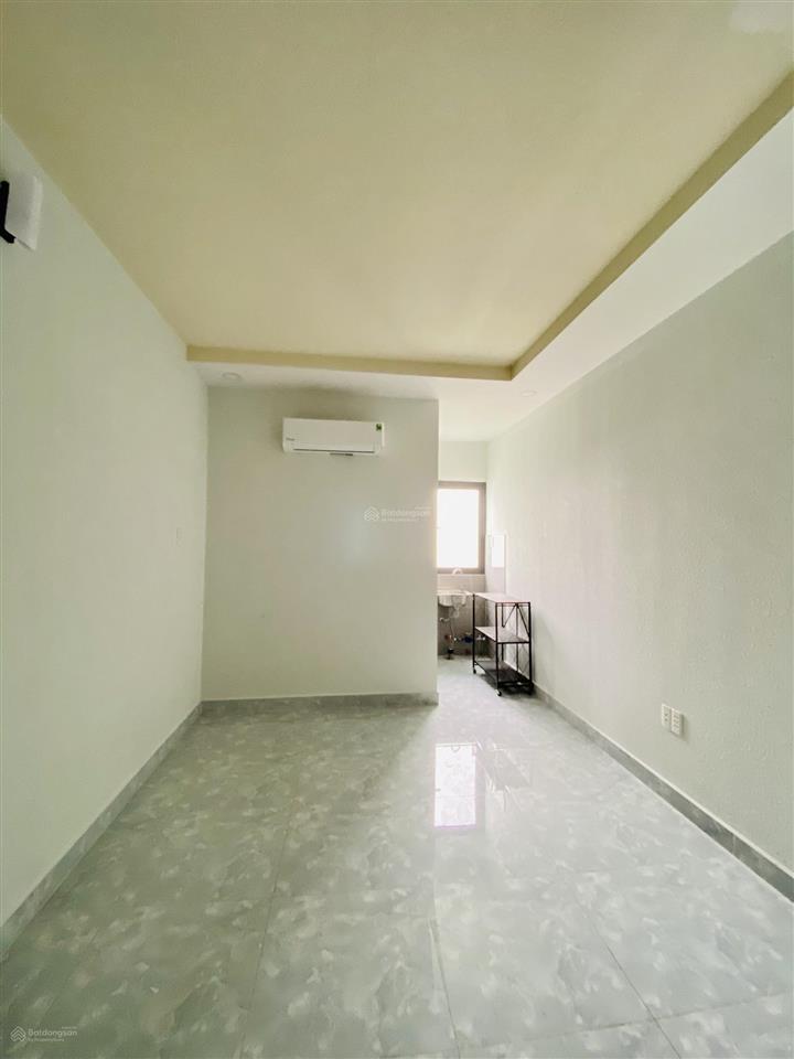 Cho thuê phòng trọ cao cấp siêu mới thoáng ngay chân cầu tân thuận sát đh ufm  ntcb