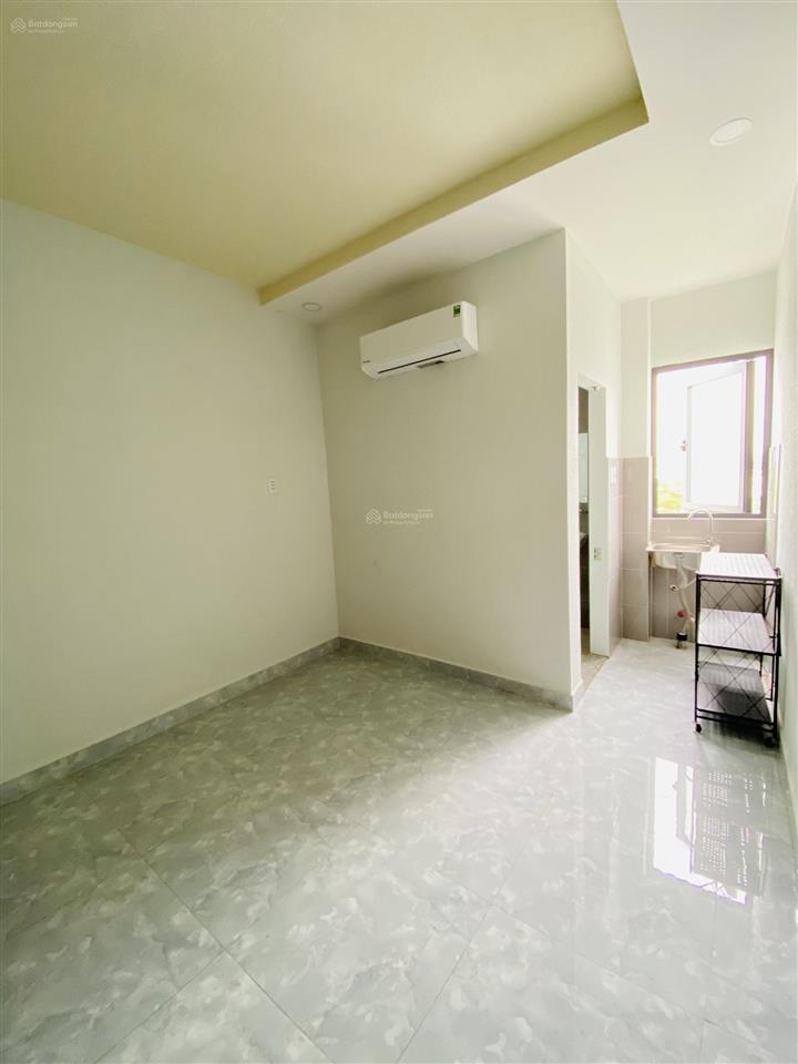Cho thuê phòng trọ cao cấp siêu mới thoáng ngay chân cầu tân thuận sát đh ufm  ntcb