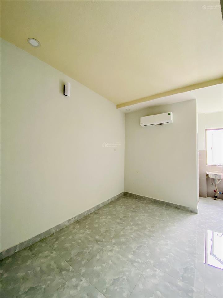 Cho thuê phòng trọ cao cấp siêu mới thoáng ngay chân cầu tân thuận sát đh ufm  ntcb