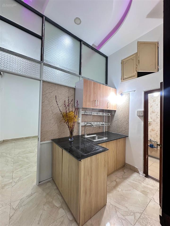 Căn hộ 1pn tách bếp mới tinh ngay đường tôn thất thuyết q4 chỉ 5tr5.  0378 869 ***