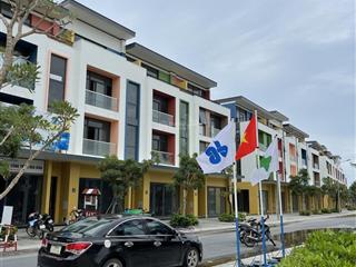 Một căn meyhomes cạnh căn góc. đối diện cluphouse, ngay gần trục đại lộ trung tâm an thới, giá rẻ.