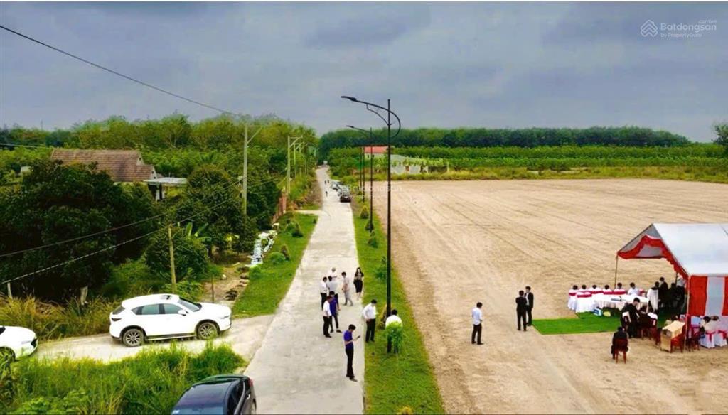 Bán đất ngay kcn minh hưng 3, 595 triệu, 214 m2 đường nhựa